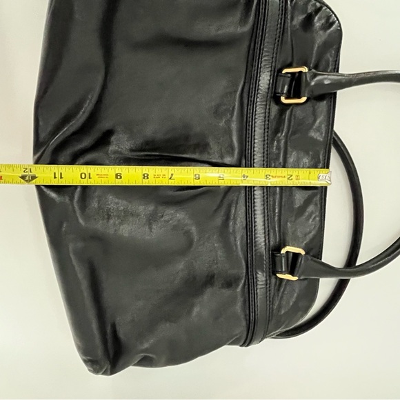 Marc Jacobs 15”x12” leather pleated bag 0234 solid black soft shoulder purse - Picture 7 of 15